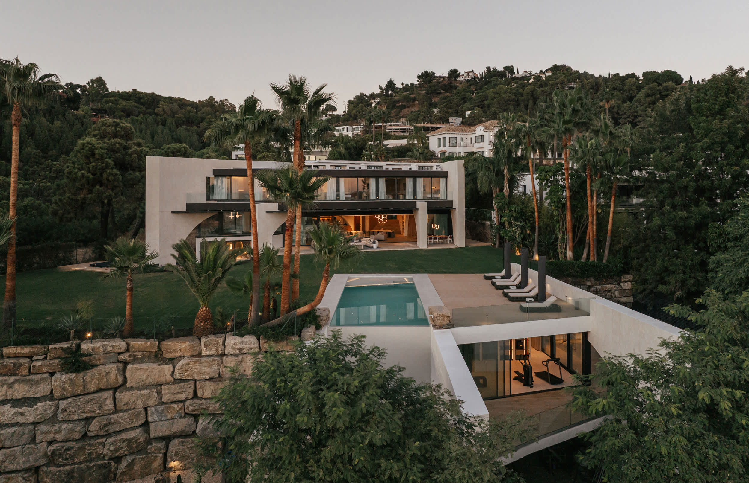 guesty_69dfc2e9510e2-rcyfmwbnxhxqtw1xpefj